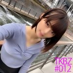 黒髪スレンダーのショートカット美人と着衣で生ハメしてそのまま中出ししちゃうハメ撮り